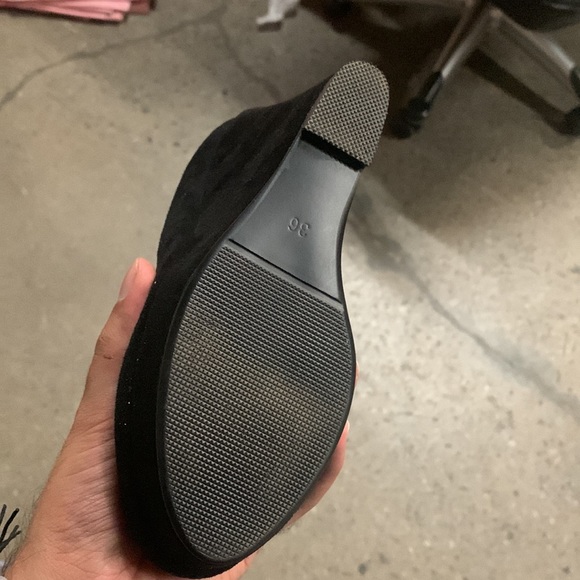 High Heeled Wedge Zip Ankle Platfrom Boots in Black Faux Suede - Women’s - Picture 7 of 13